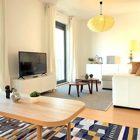 Apartman Mm2 Dowtown Baixa-rossio With Castle View And Free Parking *