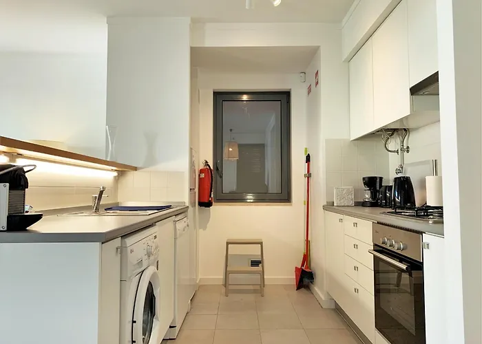 Mm2 Dowtown Baixa-rossio With Castle View And Free Parking Lisboa